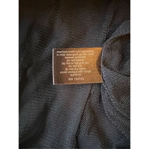 The Limited Black Princess Seam 3 Button Blazer Size Small - Picture 5 of 8